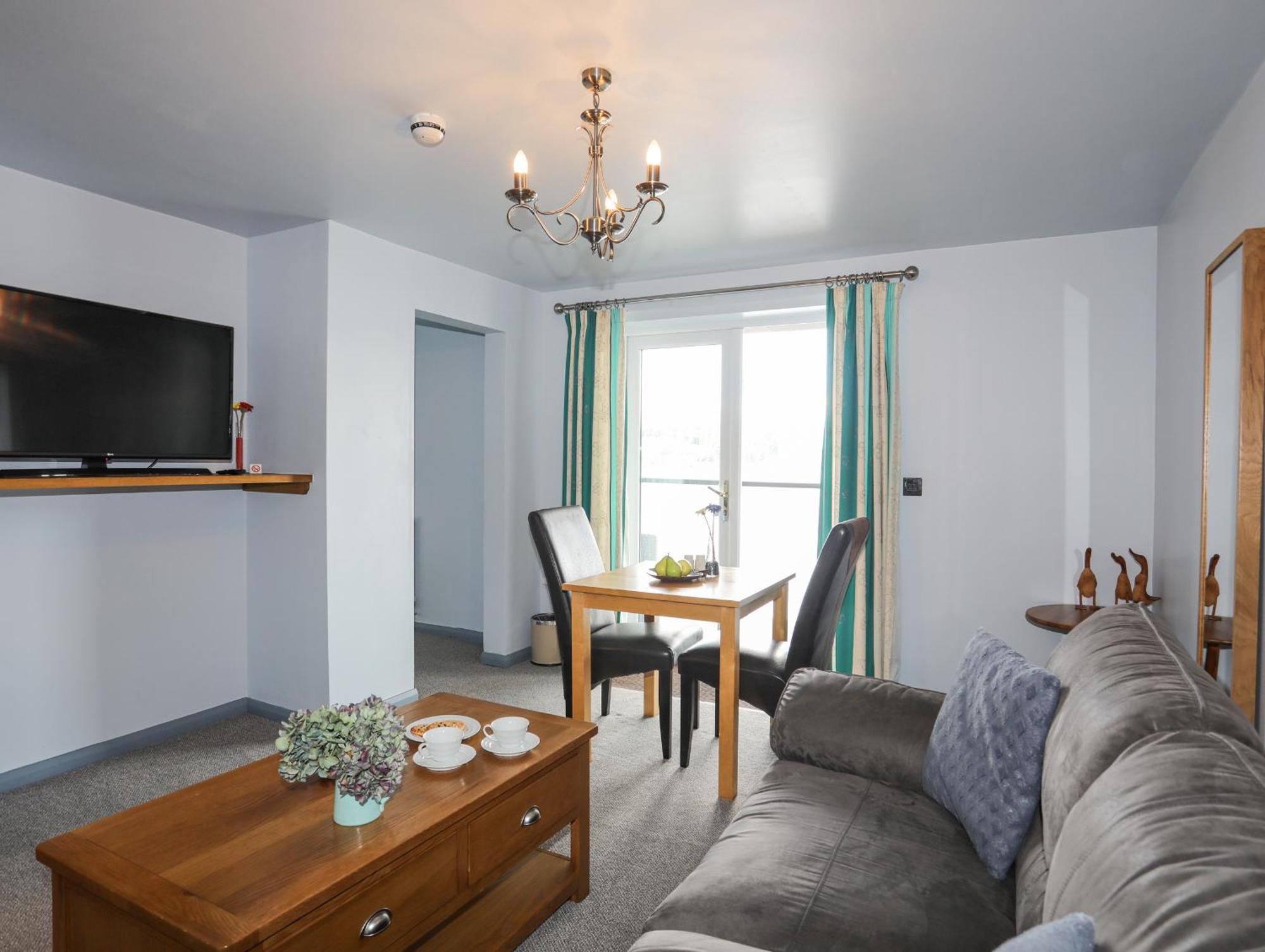 Tegid Lakeside - Bala Lake Exterior foto